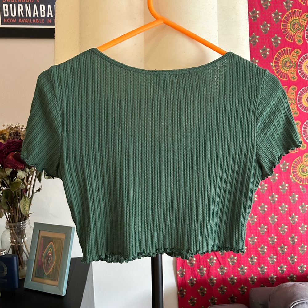 (3/$30) Brandy Melville green crop top XS - Picture 3 of 8